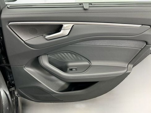 Used 2026 Audi A6 Premium Plus w/ Premium Plus Package image 27