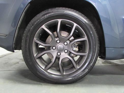 Used 2020 Jeep Grand Cherokee High Altitude AWD/4WD image 9