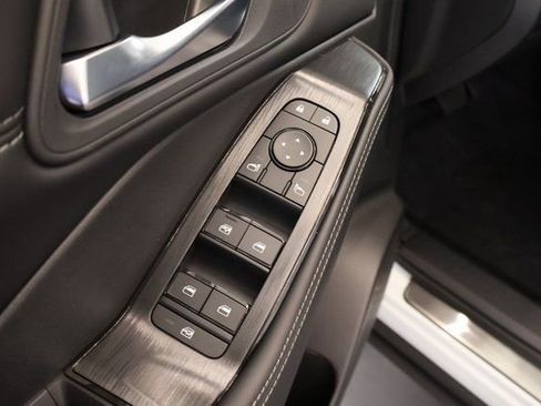 New 2026 Nissan Rogue SV image 10