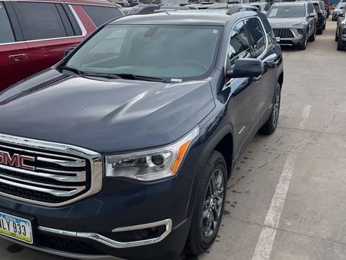 Used 2019 GMC Acadia SLT image 9