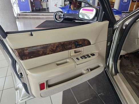Used 2004 Mercury Grand Marquis LS RWD image 7