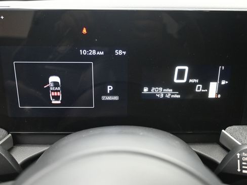 Certified 2025 Nissan Kicks SV image 5