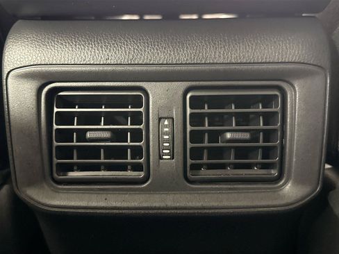 Used 2025 Toyota RAV4 LE FWD image 33
