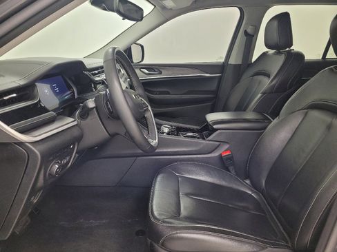 Used 2022 Jeep Grand Cherokee Limited 4xe image 16