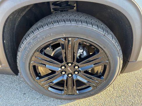 New 2026 GMC Acadia Elevation w/ Black Edition image 10