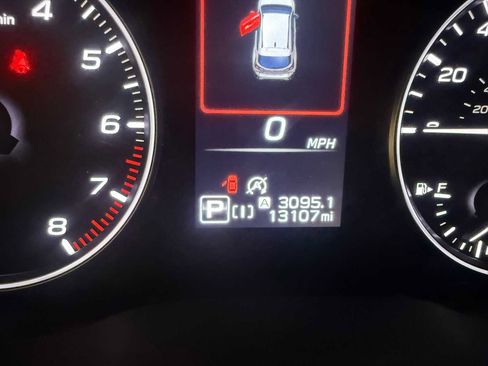 Certified 2024 Subaru Crosstrek 2.0i Premium AWD/4WD image 36
