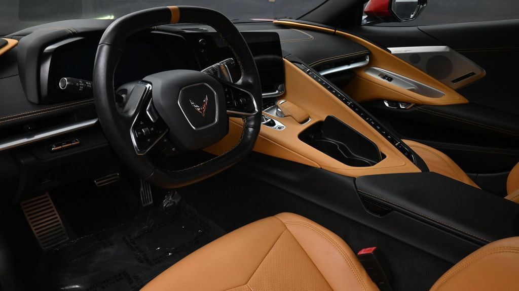 Used 2022 Chevrolet Corvette Stingray Preferred Conv w/ 2LT RWD image 7