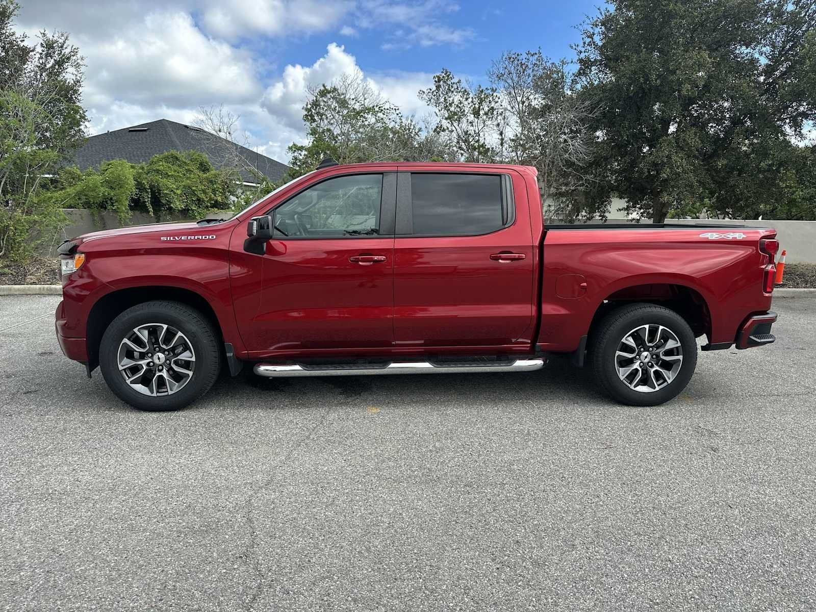 Certified 2022 Chevrolet Silverado 1500 RST w/ Convenience Package II AWD/4WD image 3