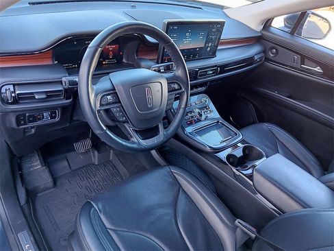 Used 2023 Lincoln Nautilus Reserve w/ Equipment Group 201A image 14