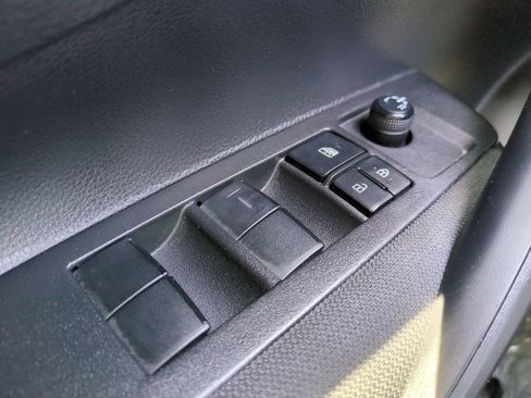 Used 2024 Toyota Corolla LE FWD image 21