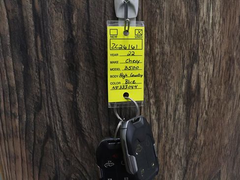 Used 2022 Chevrolet Silverado 3500 High Country w/ Z71 Off-Road Package image 41