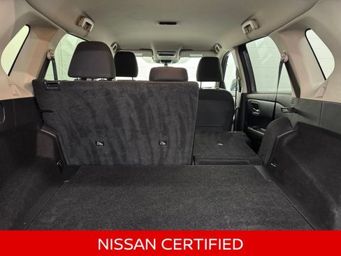Certified 2025 Nissan Rogue SV AWD/4WD image 39