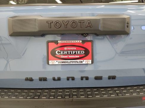 Used 2025 Toyota 4Runner SR5 RWD image 22
