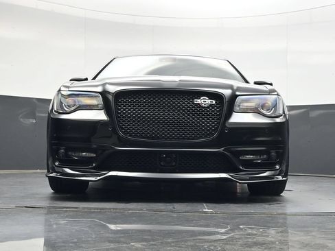 Used 2023 Chrysler 300 C RWD image 39