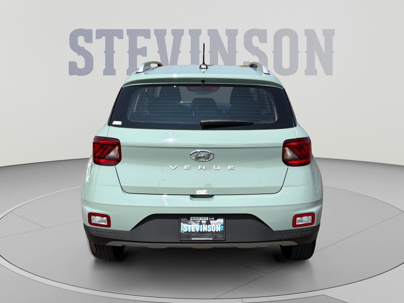 Certified 2025 Hyundai Venue SEL FWD image 4