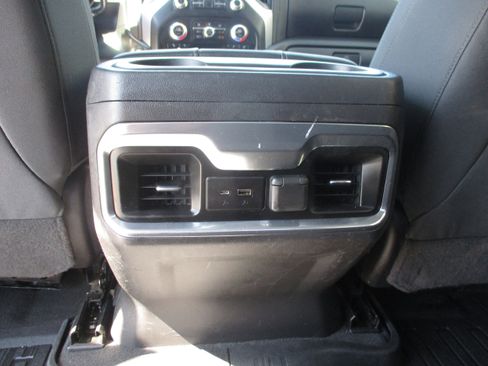 Used 2020 GMC Sierra 1500 Elevation w/ Elevation Value Package image 8