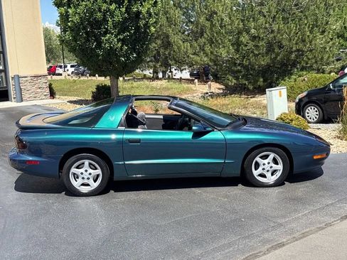 Used 1997 Pontiac Firebird Formula w/ Opt Pkg RWD image 91