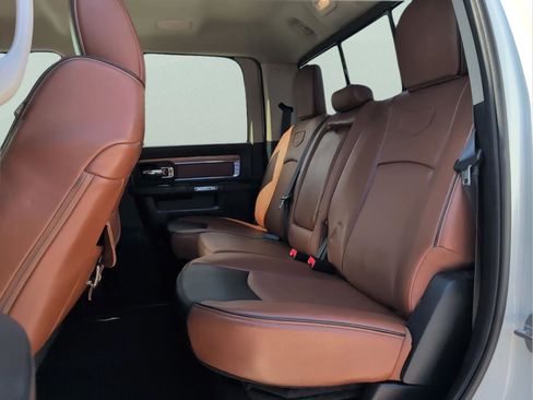 Used 2018 RAM 2500 Longhorn image 31