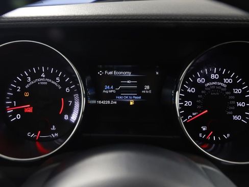 Used 2017 Ford Mustang Convertible RWD image 17