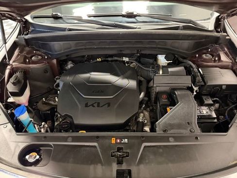 Used 2022 Kia Telluride LX AWD/4WD image 46
