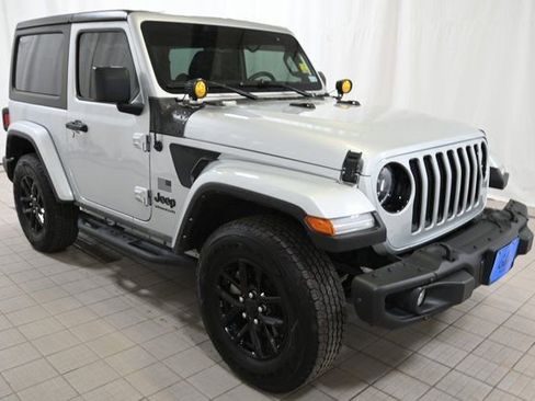 Used 2023 Jeep Wrangler Freedom Edition image 14