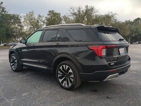 Used 2025 Ford Explorer Platinum w/ LUX Leather Package image 6