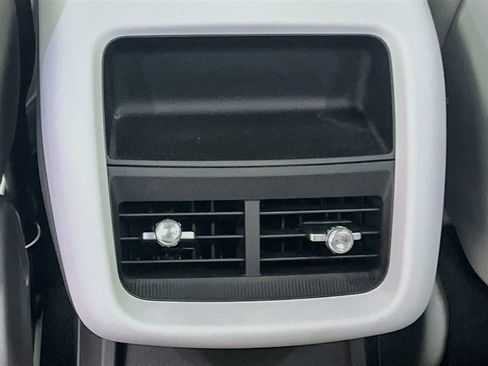 Used 2025 Cadillac Lyriq Sport AWD/4WD image 24