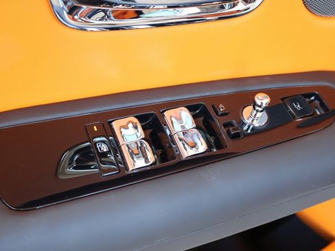 Used 2022 Rolls-Royce Ghost image 13