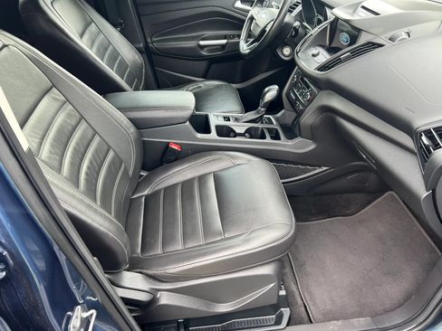 Used 2018 Ford Escape SEL w/ Ford Safe & Smart Package FWD image 13
