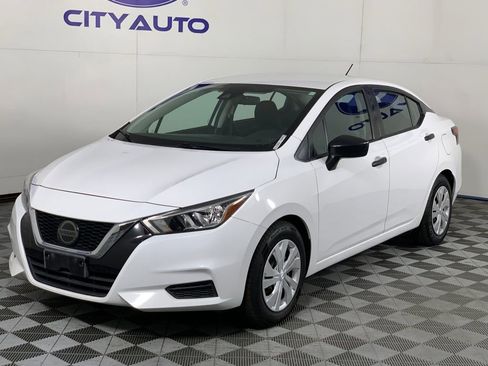 Used 2021 Nissan Versa S FWD image 7