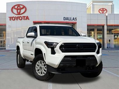 Used 2025 Toyota Tacoma SR5
