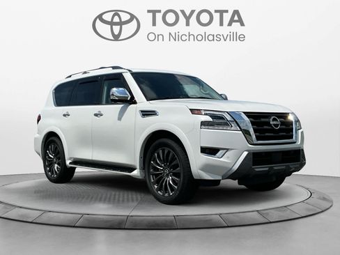 Used 2023 Nissan Armada Platinum w/ Captain's Chairs Package AWD/4WD image 7