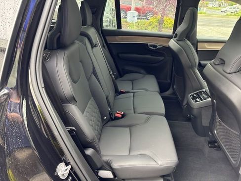 Used 2025 Volvo XC90 B6 Plus AWD/4WD image 15