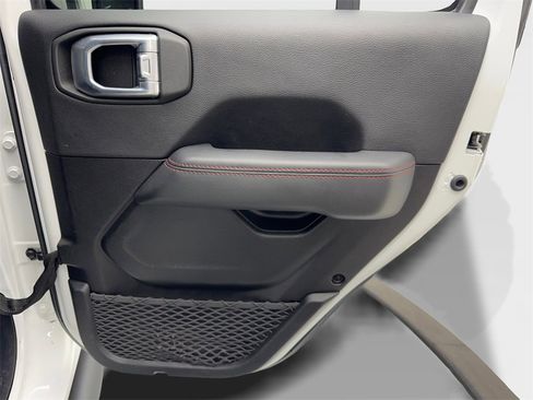 Used 2021 Jeep Gladiator Rubicon image 44