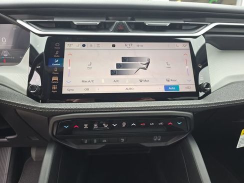 New 2026 Jeep Cherokee Laredo AWD/4WD image 32