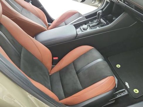 Used 2024 MAZDA MAZDA3 s image 20