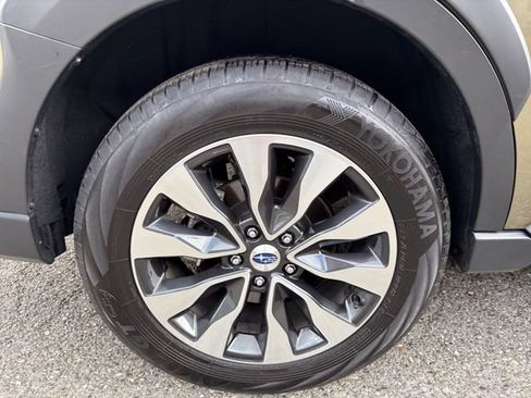 Certified 2024 Subaru Outback Limited AWD/4WD image 28