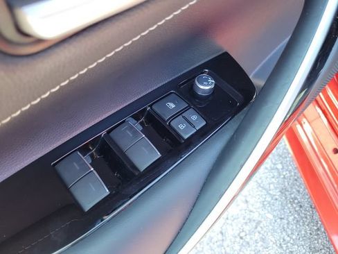 Used 2019 Toyota Corolla XSE FWD image 17