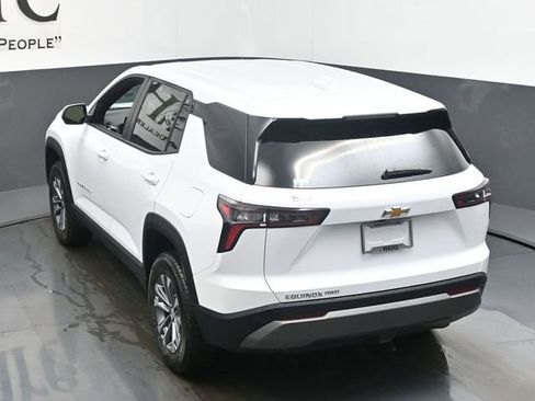 New 2026 Chevrolet Equinox LT w/ Safety and Technology Package image 19