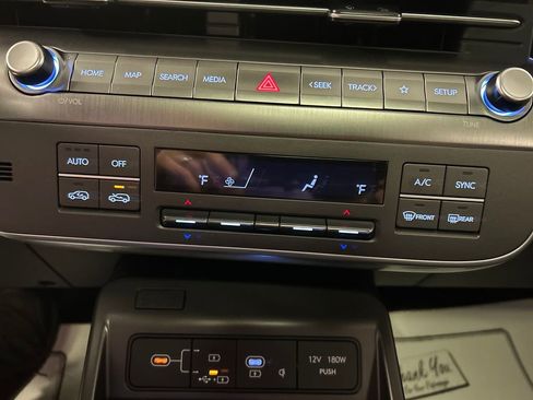 New 2026 Hyundai Kona Limited image 17