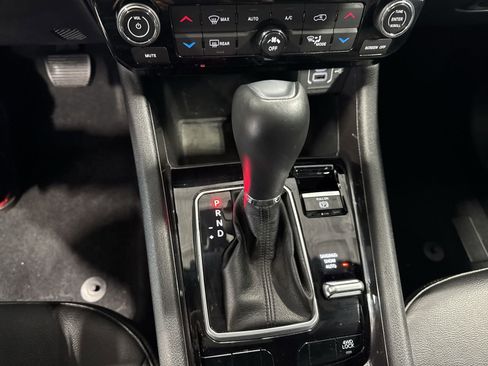 Used 2025 Jeep Compass Latitude w/ Sun & Sound Group image 24