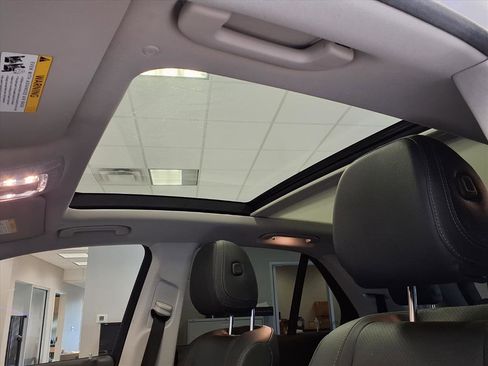 Used 2025 Mercedes-Benz GLE 350 4MATIC image 23