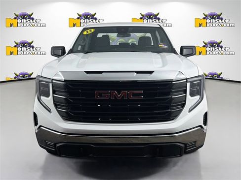 Used 2023 GMC Sierra 1500 Pro image 2