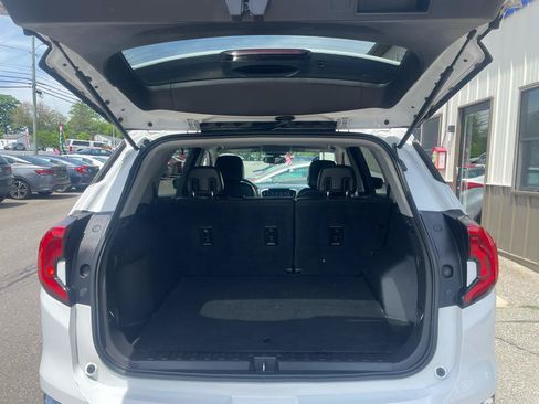 Used 2019 GMC Terrain SLT AWD/4WD image 8