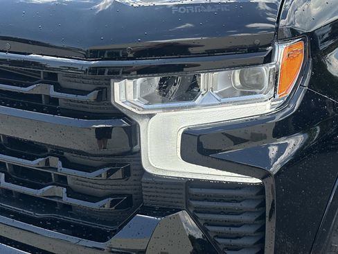 Used 2026 Chevrolet Silverado 1500 RST AWD/4WD image 11