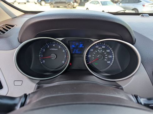 Used 2014 Hyundai Tucson Limited w/ Technology Package 02 FWD image 23