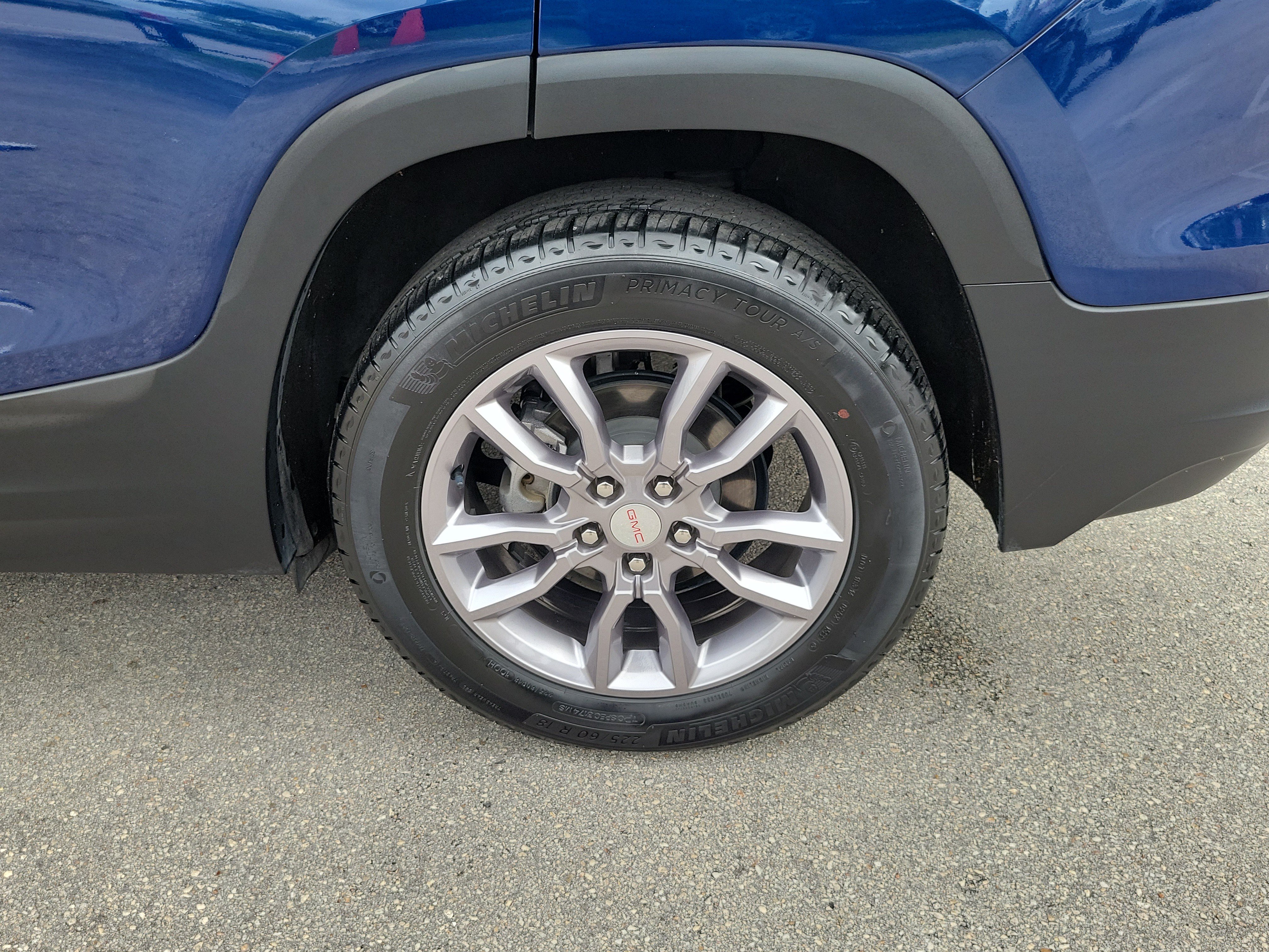 Used 2022 GMC Terrain SLT w/ Tech Package FWD image 28