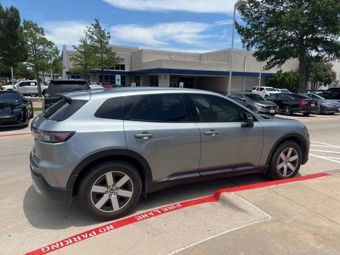 Used 2024 Honda Prologue EX image 5