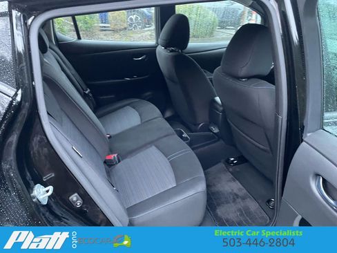 Used 2023 Nissan Leaf SV Plus image 42