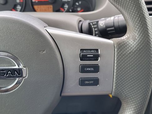 Used 2017 Nissan Frontier SV image 25